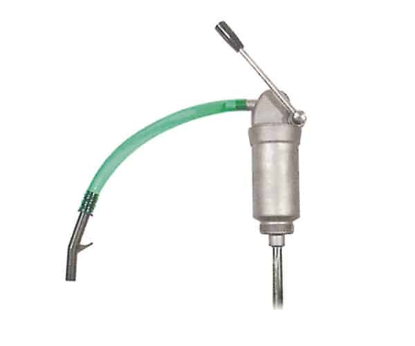 aspirare-e-travasare-gasolio-da-serbatoio
